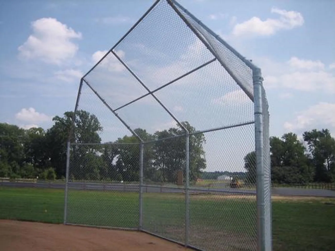 Who Pays for a Fence Between Neighbors in New York?
